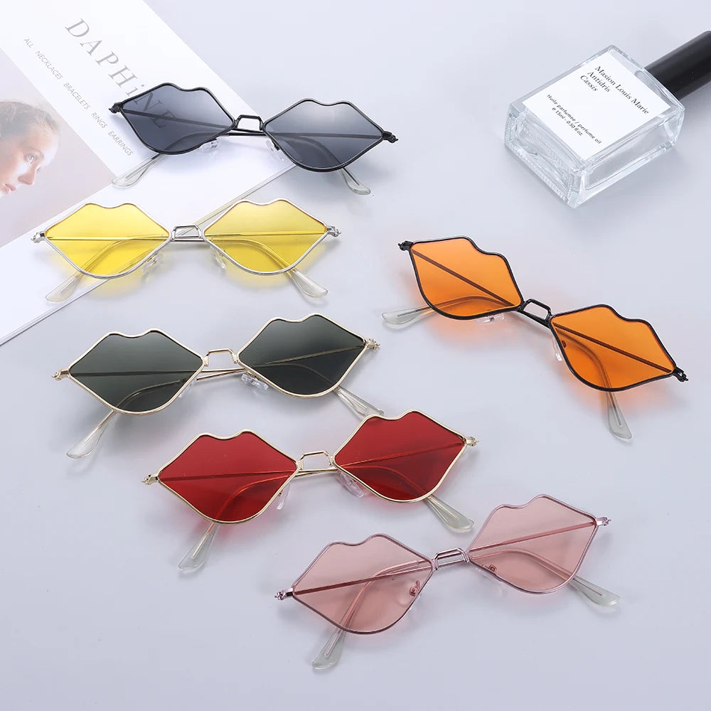 Sexy Lips Shape Sunglasses for Women'S Sunglasses Metal Small Frame Sunglasses Ocean Lens Retro Men and Women Shades Eyewear