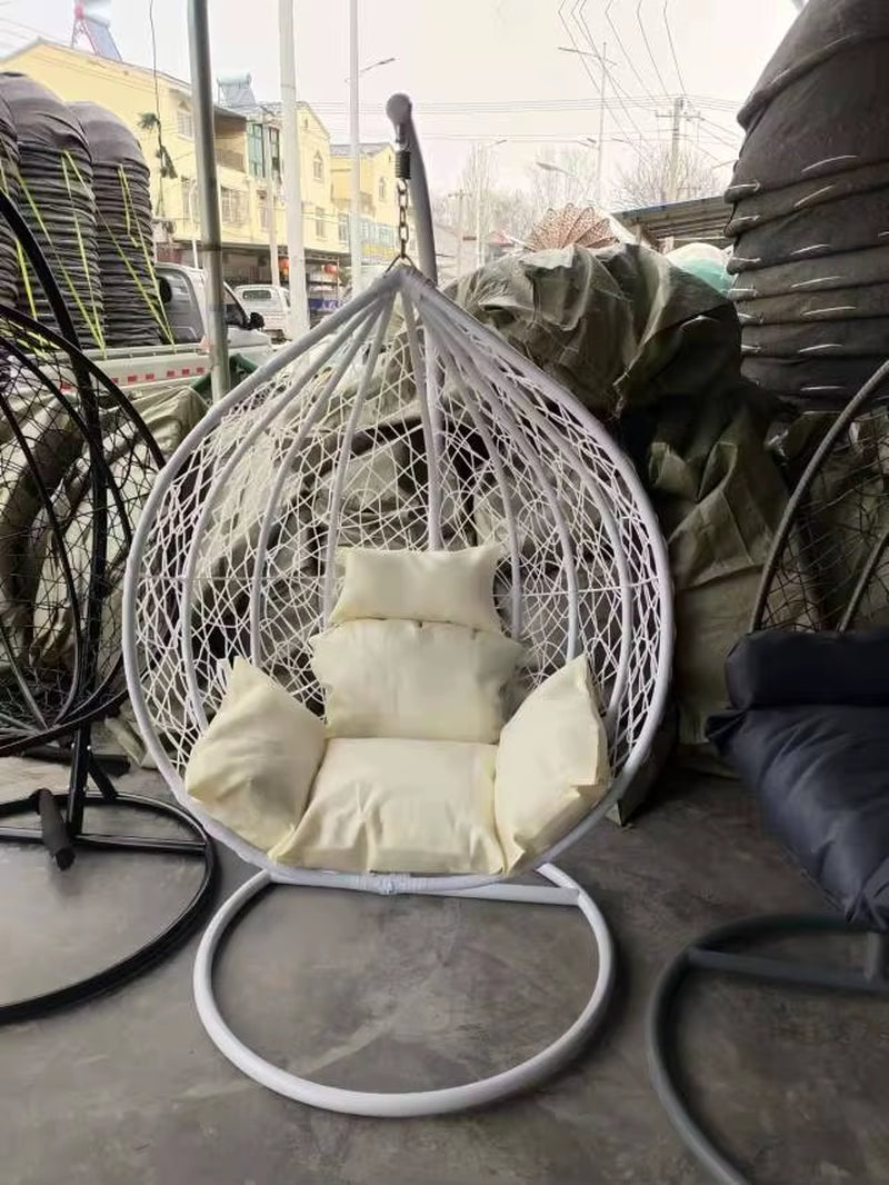 Modern Outdoor Patio Swings Garden and Balcony Wicker Rattan Chair with Metal Stand Double Egg Swing Chair for Indoor Use